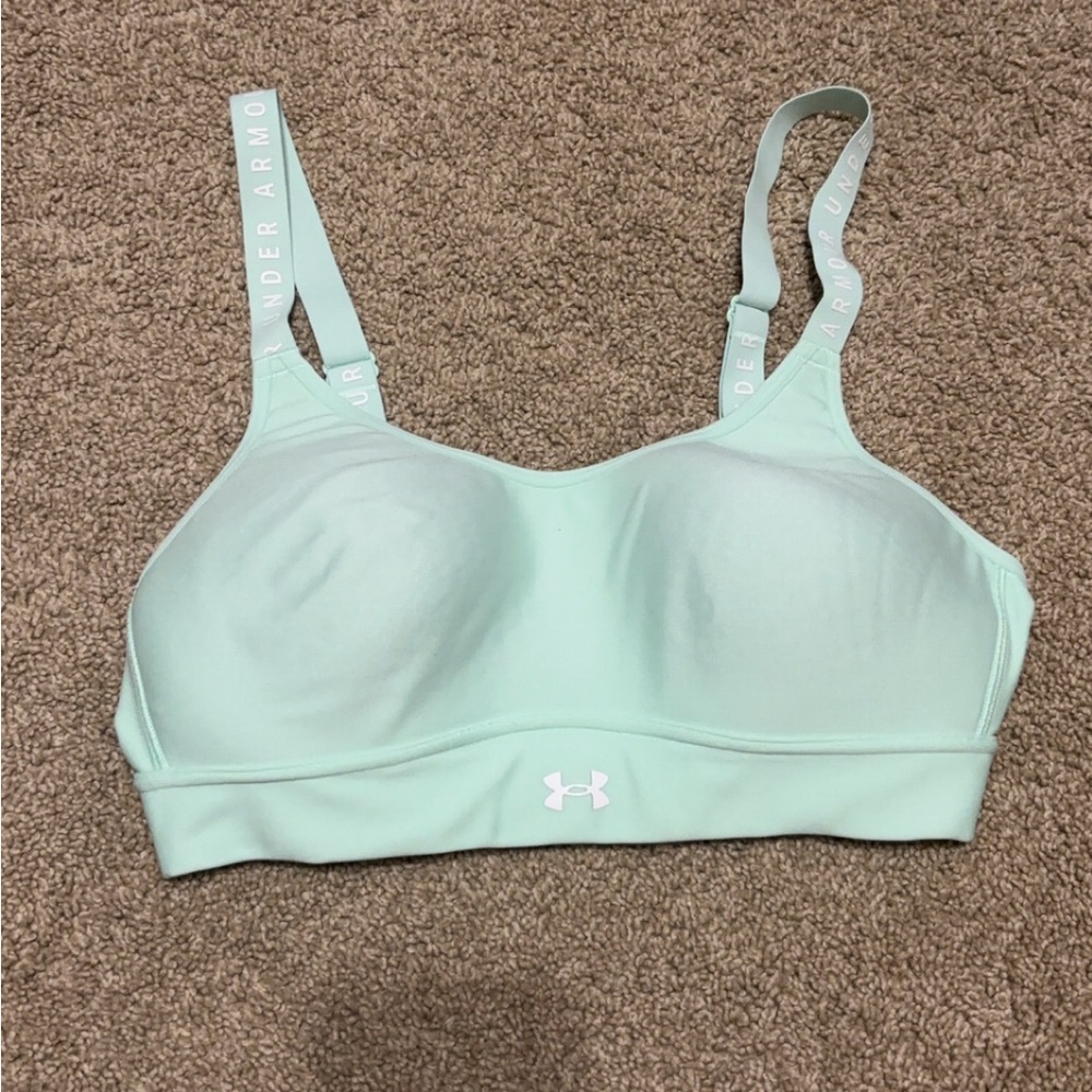 Under Armour Women's Mint Sports Bra